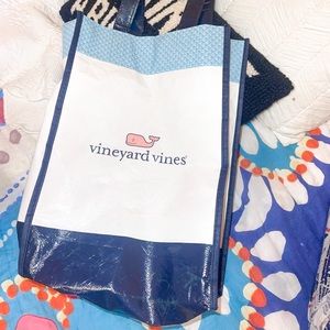 💐 vineyard vines sack